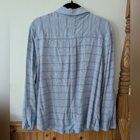 Chico's Blue Striped Button Down Roll Tab Sleeve Top Size XL - Picture 4 of 7